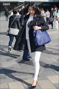 ob电子竞技官方网站 黒猫は明らかにあなたよりも小さいです